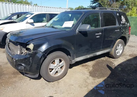 2009 Ford Escape Xlt z USA, uszkodzony, nr VIN 1FMCU03G39KD06746